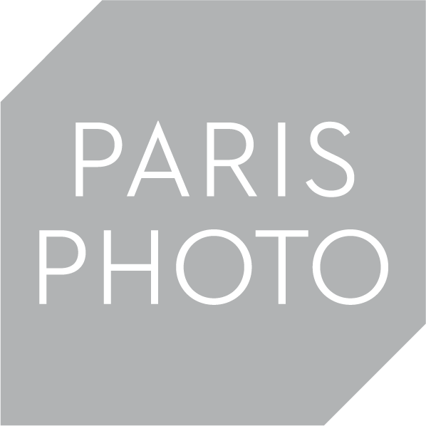 Parisphoto logo gris 1